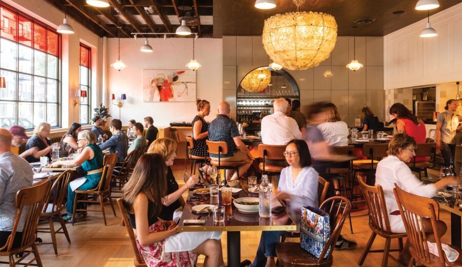 DINING IN PONTE VEDRA